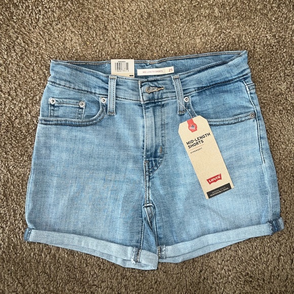 3 Pairs of Brand New Denim Levi’s - Picture 4 of 13